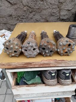 Vrtací souprava,vrtací hlava,vrtací hlavy,studna. - 2