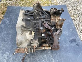 Toyota 2.2 D-Cat 130kw. převodovka - 2