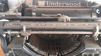 Psací stroj Underwood - 2