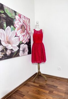 Úžasné krajkové šaty Pinko ( Nové s cenovkou) - 2