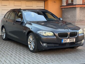 BMW 5 F11 touring 530d 190 kW xDrive Individual - 2