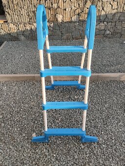 Schůdky do bazénu. 91cm - 2