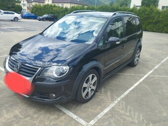 VW Touran CROSS - 2