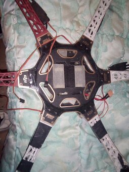Dron díly - 2