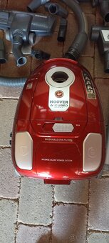 Vysavač Hoover - 2