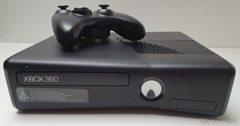 Xbox 360 Slim 250GB - 2