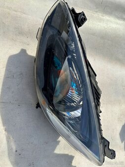 Mazda 2 DE, levé přední světlo - 2