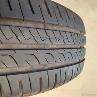 Letní Barum Bravuris 5 195/65 R15 91 H - 2