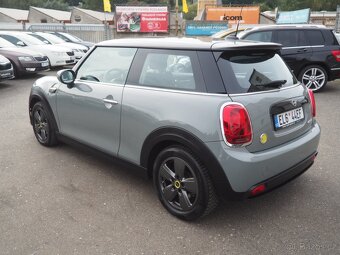2022 Mini Cooper SE Essential, Navi, LED135 kW - 2