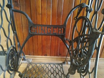 Šicí stroj Gritzner - 2