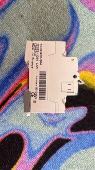 Kombinovaný jistič + proudový chránič (RCBO) Hager CDA425D - 2