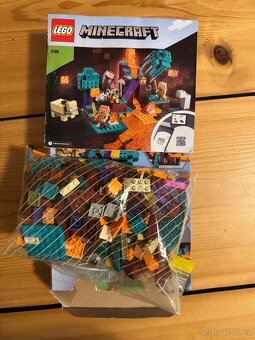 Lego Minecraft 21168 - 2