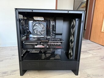 Ryzen 7900 + Pulse RX 9070 XT - 2