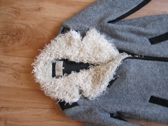 Kabát zn. Zara Trafaluc, šedá/černá, 72% vlna, M/L - 2