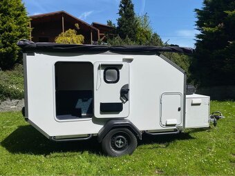 Karavan, obytný přívěs ,rv 2022 skvelý stav. - 2