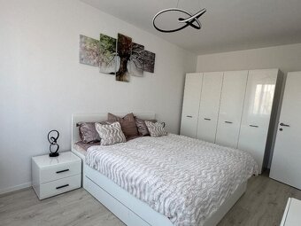 Pronájem bytu 1+1 v Praha, Ječná ulice - 2