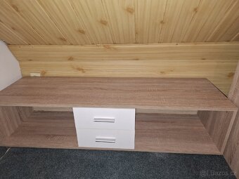 Skříňka+stolek - 2