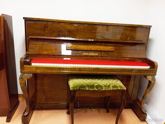 Niendorf pianino mod.114-Dovoz i na Štědrý den. - 2