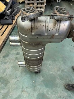 BMW e46 M3 Koncový Tlumič - 2