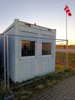 NIAS kancelářský kontejner/stavební buňka 6m - 2