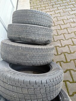 Zimní pneu 205/65R16C - 2