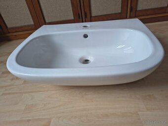 Závěsné umyvadlo Duravit D-CODE 60x47 cm - 2