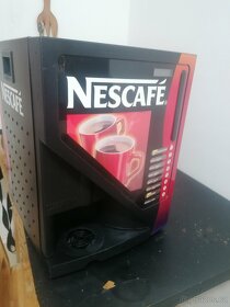 Stroj na kávu Nescafe - 2
