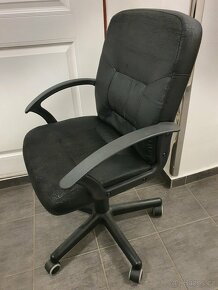 IKEA levná kancelářská židle s područkami - 2