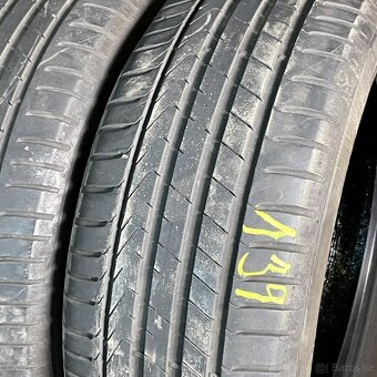 Letní pneu 215/55 R17 94V Pirelli 4,5-5mm - 2