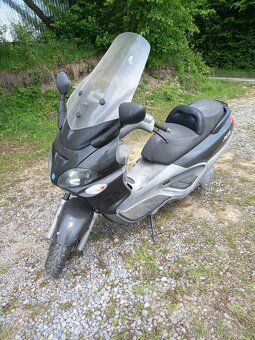 Piaggio X9 500 - 2