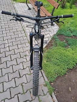 Giant Trance 27,5“ M, zdvihy 170/150, čtyřpístky, 1x11 - 2
