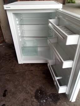Lednička Liebherr- skoro nová (široká 60 cm) - 2