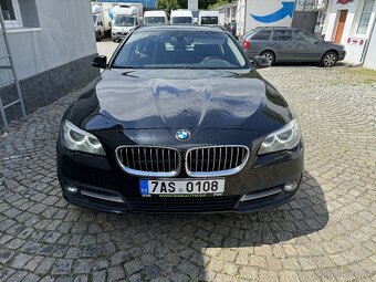BMW 530D X-Drive - TOP STAV JEN 126tis KM GARÁŽOVANÝ - 2