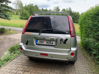 Nissan X-trail 2,2 dci 100 kw,4x4,naj.238 tis.km,r.v.2005 - 2