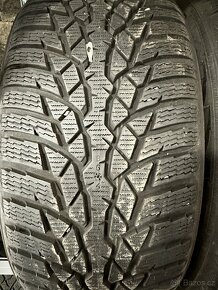 225/45R18 - 2