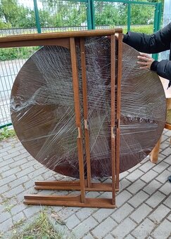 Veliký kulaty stul 130cm průměr - 2