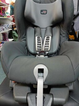 Autosedačka BRITAX RÖMER Safefix od 9-18kg - 2