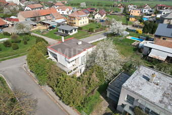 Rohovládova Bělá, prodej RD 8+1 s terasou, na pozemku 795 m2 - 2