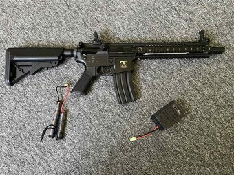 Airsoft zbraň - 2