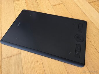 Nový, nepoužitý Wacom Intuos Pro M - 2