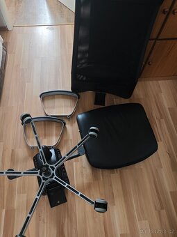 Kancelářská židle IKEA Markus - 2