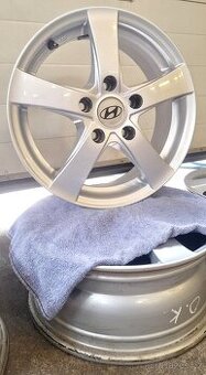 Alu kola Hyundai 15" – originál, 5x114,3 – velmi dobrý stav - 2