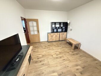 PRONÁJEM BYTU 2+1 S BALKONEM, LIDICKÁ TŘ., ČESKÉ BUDĚJOVICE - 2