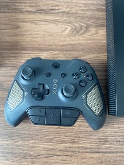 XBOX ONE X - 2