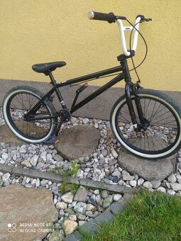 Kolo BMX zn. mongoose - 2
