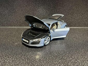 Audi R8 1:18 - 2