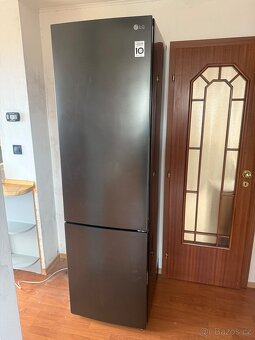 LG GBP62MCNBC – moderní No Frost chladnička s mrazákem dole - 2