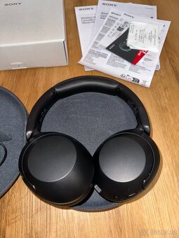 Sony WH-XB910N – jako nové, kompletní balení - 2