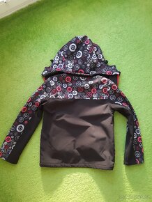 Dívčí softshellová bunda, černo-růžová, vel. 134 za 199 Kč - 2