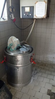 Vybavení dojírny - 2